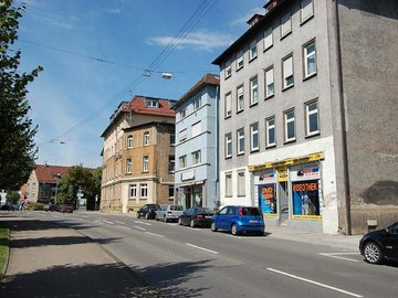 Haus und Straße v. Ost