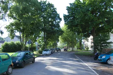 Staßenallee rechts