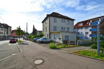 Straße & Zugang zum Haus