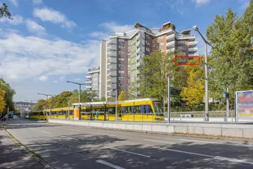 Stadtbahn vor der Tür