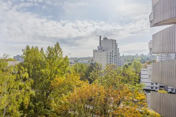 Blick vom Balkon & Wohnen