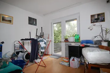 Arbeitszimmer mit Balkon