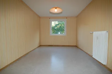 geräumiges Kinderzimmer