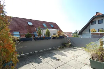 10 m² großer Süd-Balkon