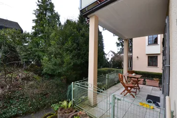 überdachte Terrasse