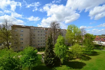 West-Aussicht vom Balkon