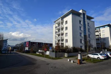 Straße & Ost Hausansicht