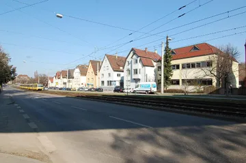 Ludwigsburger Str. von rechts