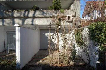 Terrasse zur Wohnung