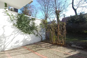 sonnige Terrasse