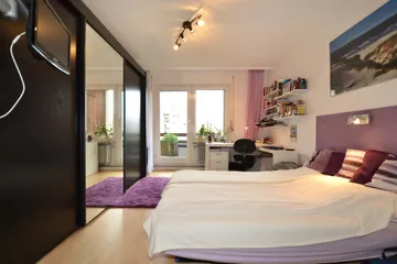 Schlafzimmer mit Balkon
