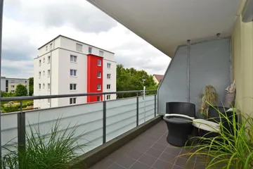 überdachter Balkon