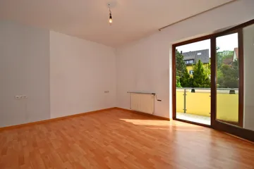 Schlafzimmer mit Balkon