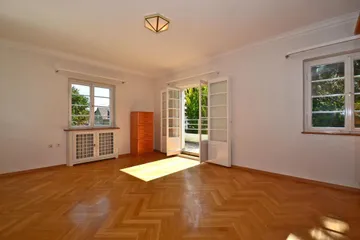 Schlafen mit Balkon, OG