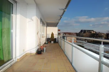 14m² Süd-Balkon