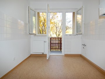 Küche mit Balkon