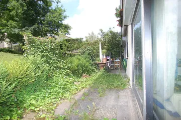 Terrasse vom Schlafzimmer