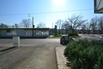 Süd-Aussicht z. Straße