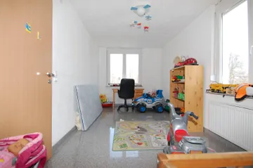 Kinderzimmer im OG