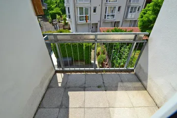 Kleiner Süd-Balkon