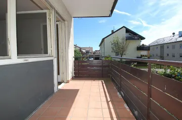 überdachter Balkon