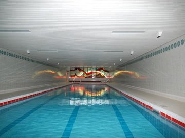 20-Meter Schwimmbad