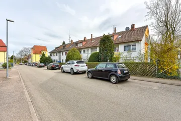 Haus & Straße v. N-W