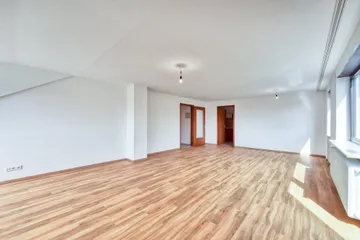 Wohnen & Essen zum Flur