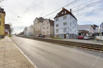 Haus & Straße v. N-O