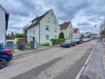 Haus & Straße v. N-W