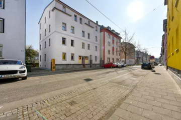 Haus & Straße v. N-O