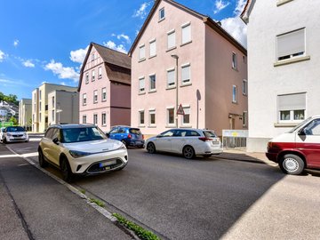 Haus & Straße v. N-O