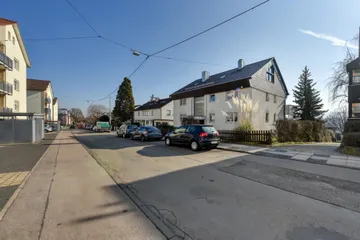Haus & Straße v. N-W