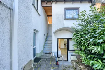 Wohnung unter Garage