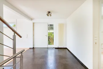 EG, Diele zum Eingang