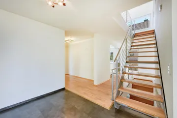 EG, Diele zur Treppen