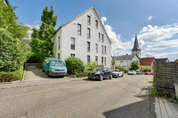 Haus & Straße v. N-W