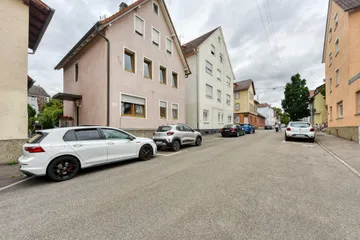 Haus & Straße v. N-O