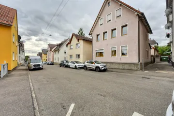 Haus & Straße v. N-W