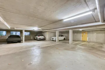 Tiefgaragen-Stellplatz
