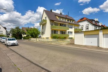 Haus & Straße v. S-W