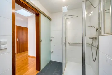 Bad mit WM-Anschluss