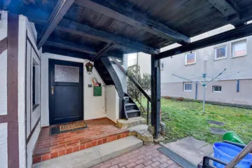 Eingang Rückgebäude