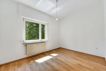 Arbeiten von Tür