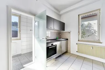 2.OG, Küche zum Bad
