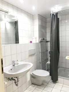 Bad mit Dusche