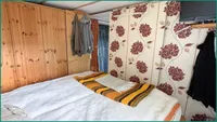 ...einem Einbau- und einem Aufstellschrank