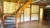 Treppenaufgang der Dachgeschosswohnung zur Dachterrasse und dem Speicher
