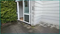 Zugang zu Terrasse der Wohnung im Erdgeschoss