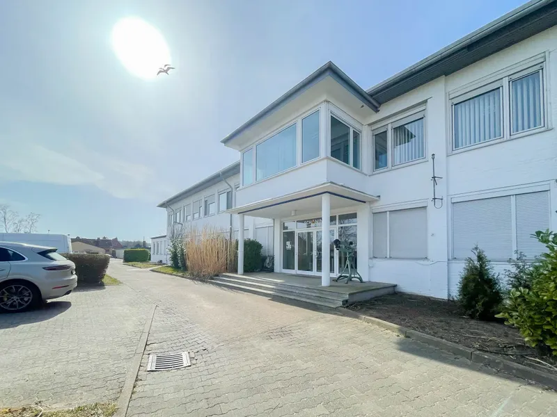 Maximale Flexibilit&auml;t! Lager, B&uuml;ro und Freifl&auml;che in jeglichen Gr&ouml;&szlig;enordnungen kombinierbar!